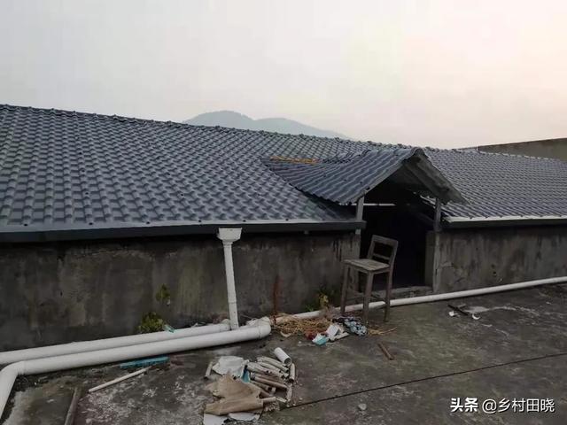 農(nóng)村自建房坡屋頂，用琉璃瓦還是樹(shù)脂瓦？看看內(nèi)行人的經(jīng)驗(yàn)分享